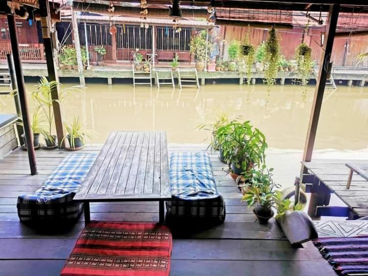 Ban Mae Arom Daire Amphawa Oda fotoğraf